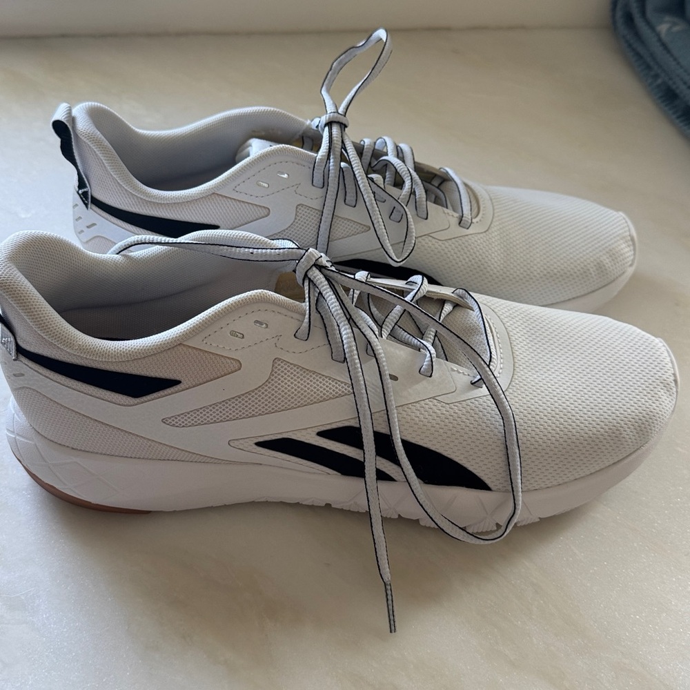 Reebok Men's White and Gray Sneakers